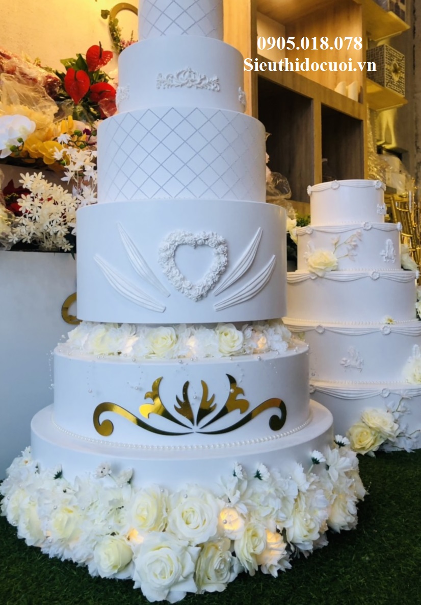 Bánh kem giả Bánh kem giả