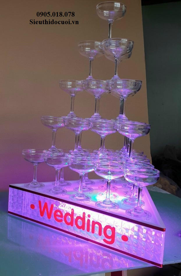 Tháp ly xếp tầng Tháp ly xếp tầng