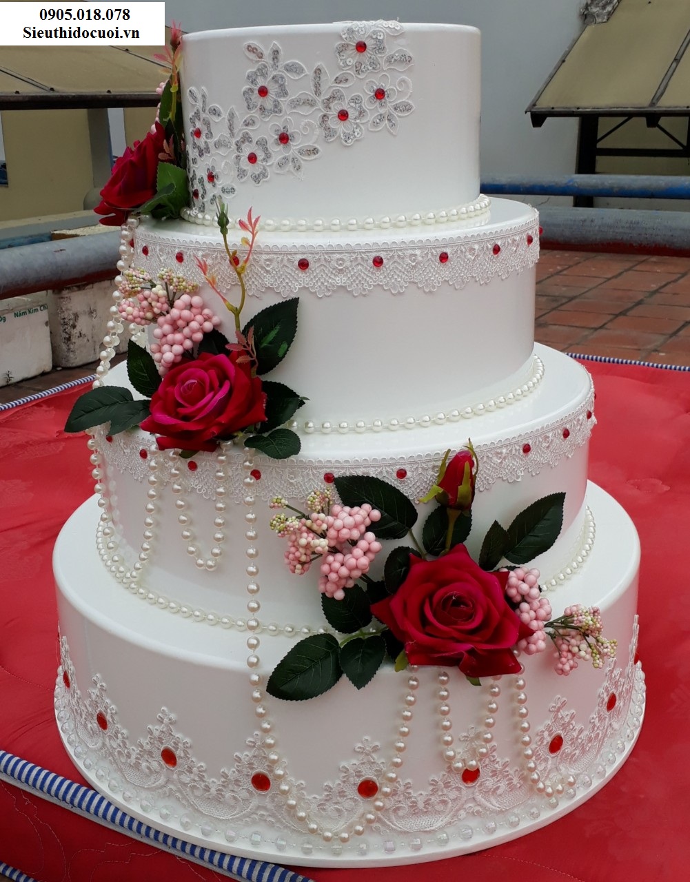 Bánh kem đám cưới Bánh kem đám cưới