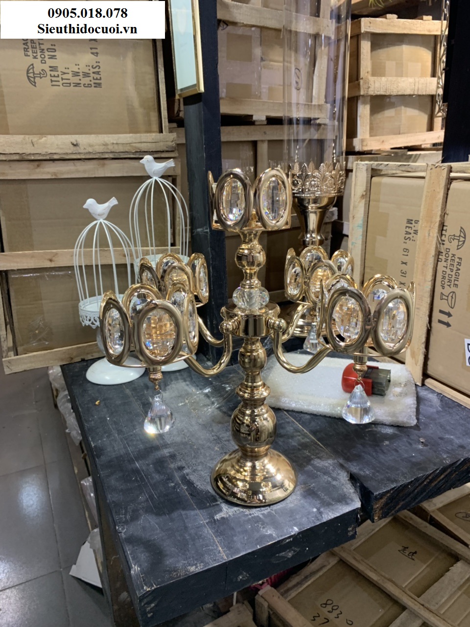 Chân nến pha lê trang trí tông màu vàng Chân nến pha lê trang trí tông màu vàng