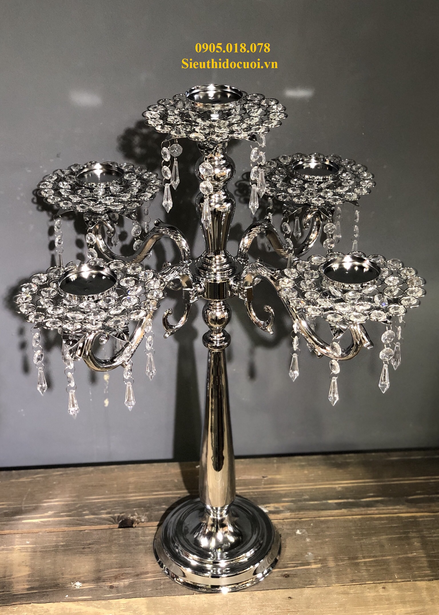 Chân nến pha lê trang trí giá rẻ, đẹp, nghệ thuật, cổ điển, các mậu chân nến pha lê đẹp Chân nến pha lê trang trí giá rẻ, đẹp, nghệ thuật, cổ điển, các mậu chân nến pha lê đẹp