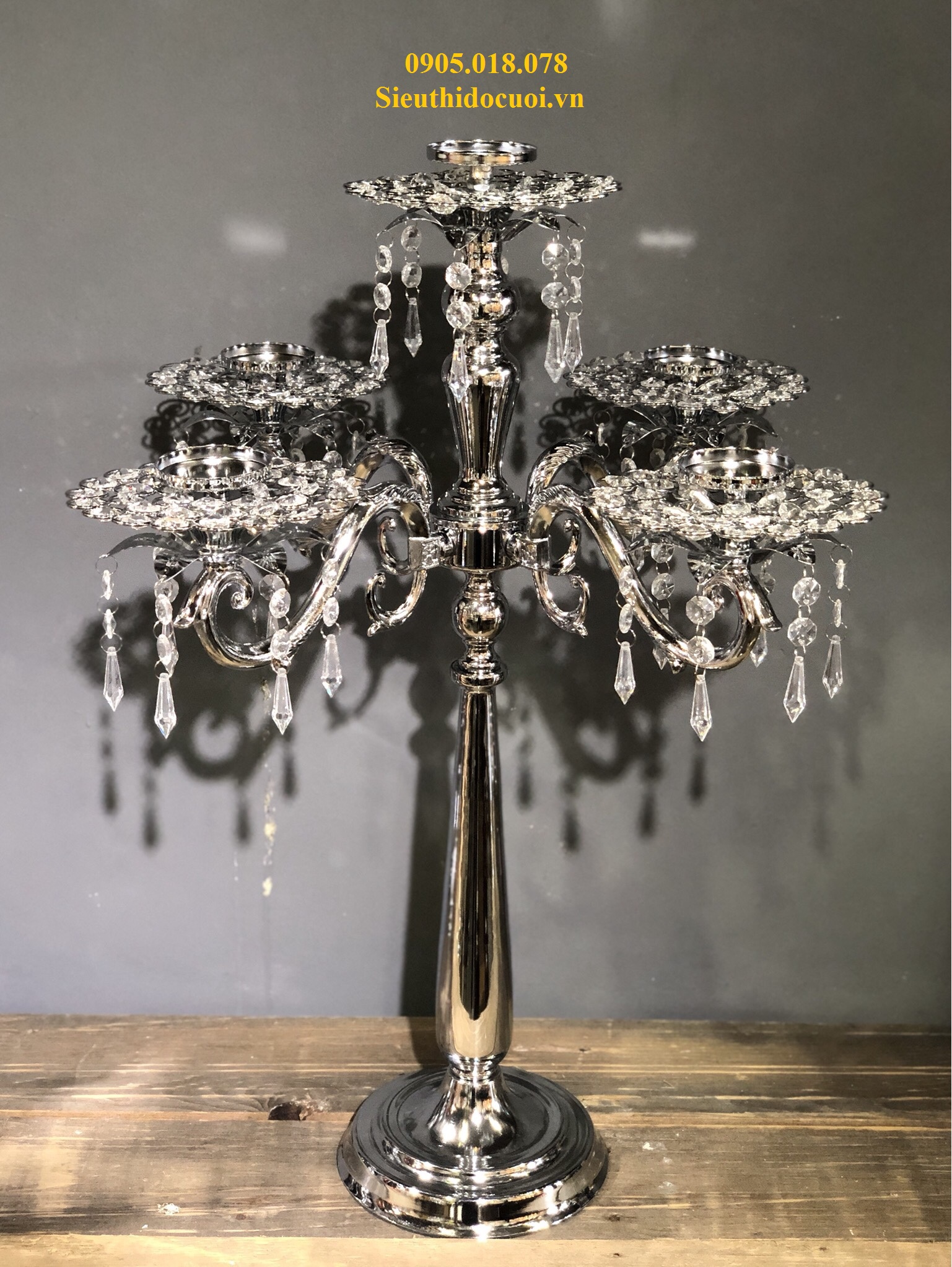 Chân nến pha lê trang trí giá rẻ, đẹp, nghệ thuật, cổ điển, các mậu chân nến pha lê đẹp Chân nến pha lê trang trí giá rẻ, đẹp, nghệ thuật, cổ điển, các mậu chân nến pha lê đẹp