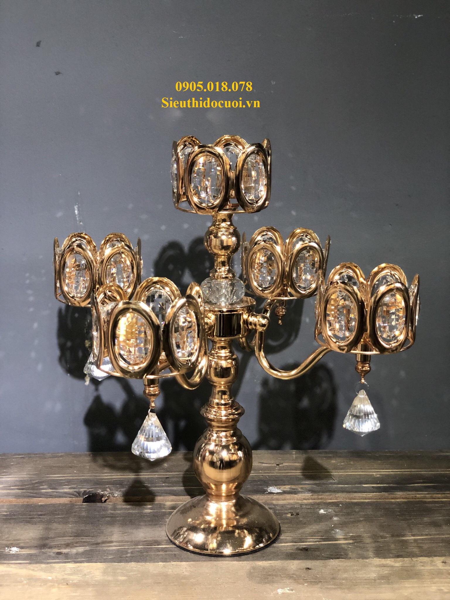 Chân nến pha lê trang trí giá rẻ, đẹp, nghệ thuật, cổ điển, các mậu chân nến pha lê đẹp Chân nến pha lê trang trí giá rẻ, đẹp, nghệ thuật, cổ điển, các mậu chân nến pha lê đẹp