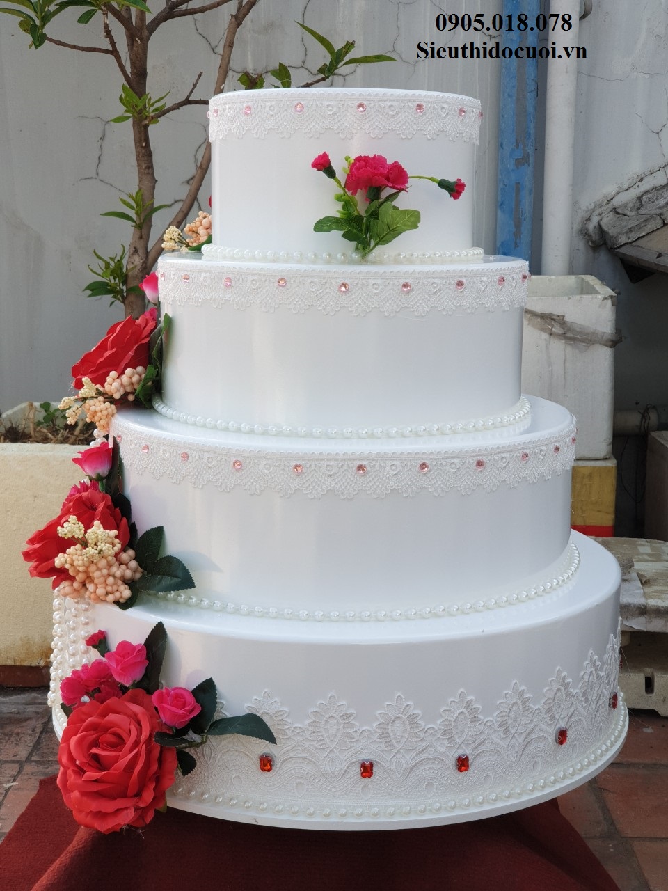 Bánh kem 4 tầng, Thùng tiền 4 tầng Bánh kem 4 tầng, Thùng tiền 4 tầng