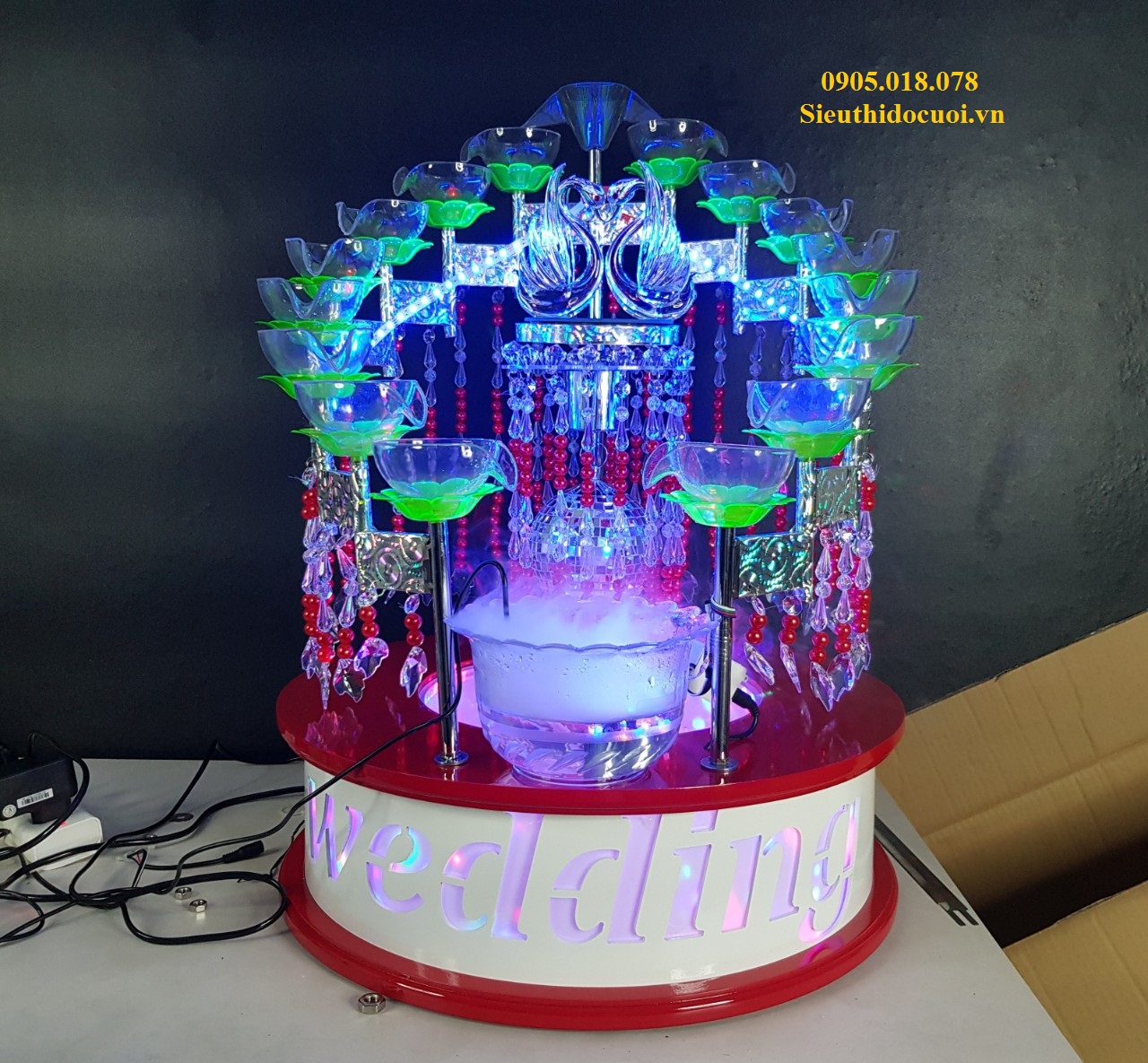 Tháp ly đám cưới Tháp ly đám cưới