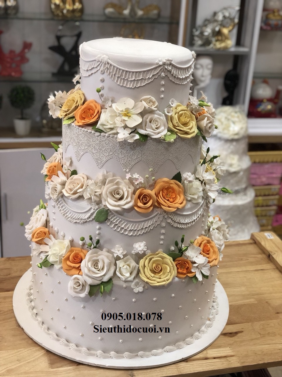 Bánh kem mô hình cưới Bánh kem mô hình cưới