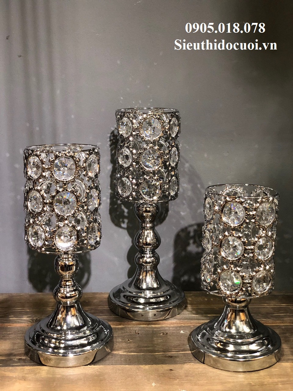 Chân nến kim loại giá rẻ Chân nến kim loại giá rẻ