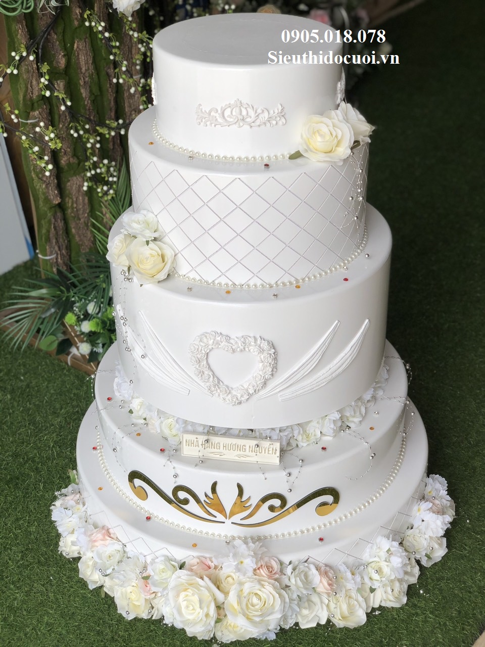 Bánh kem giả Bánh kem giả