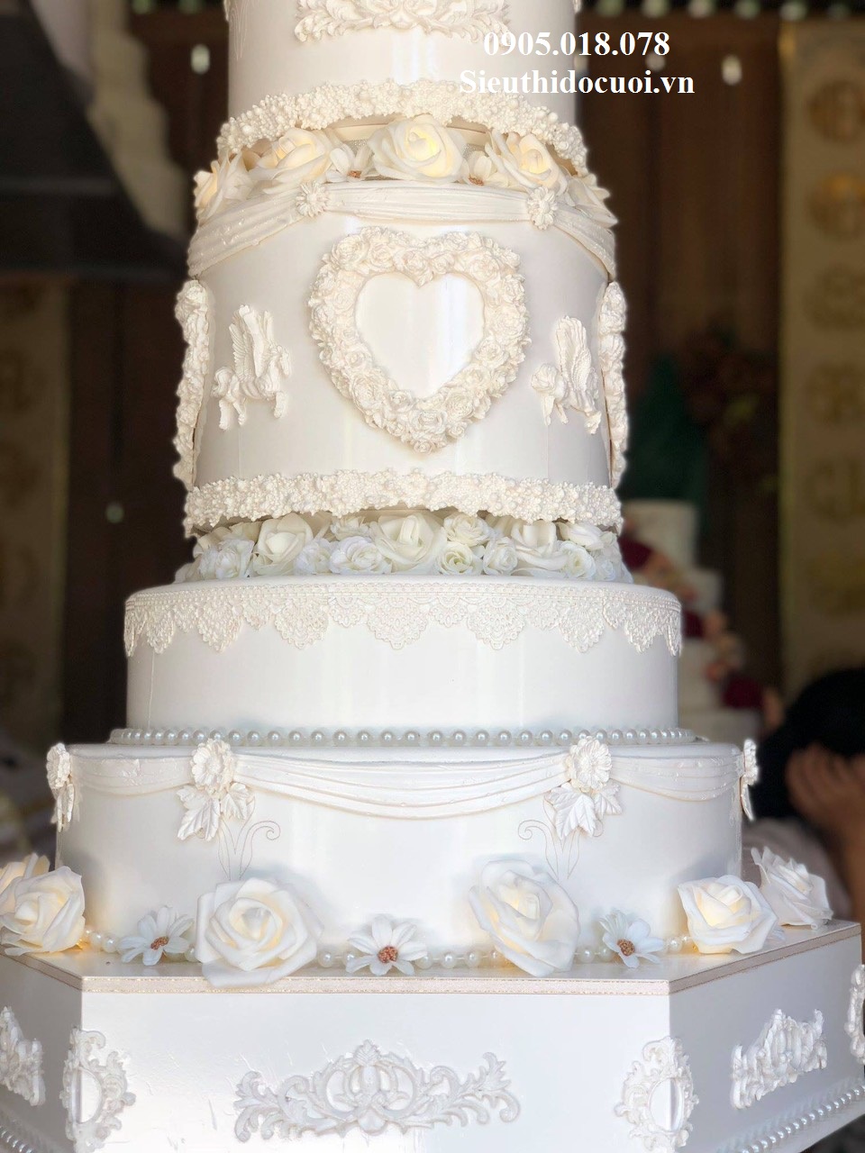 Bánh kem giả Bánh kem giả