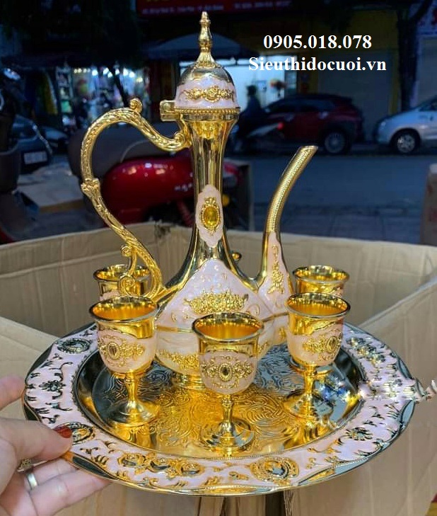 Bình rượu, Ly rượu, bình trà, tách trà Bình rượu, Ly rượu, bình trà, tách trà