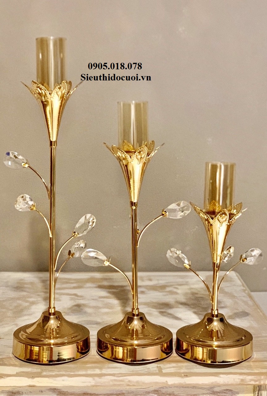 Chân nến, trụ nến Chân nến, trụ nến