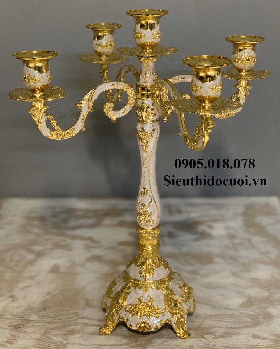 Chân nến, trụ nến Chân nến, trụ nến