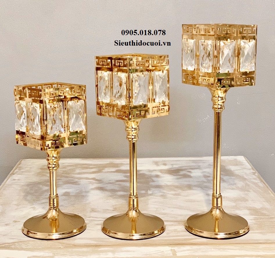 Trụ nến, chân nến Trụ nến, chân nến