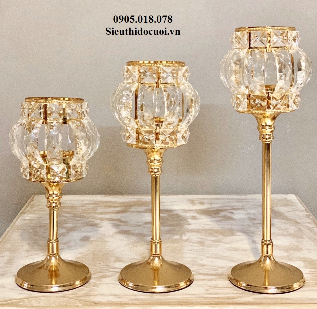 Trụ nến, chân nến Trụ nến, chân nến