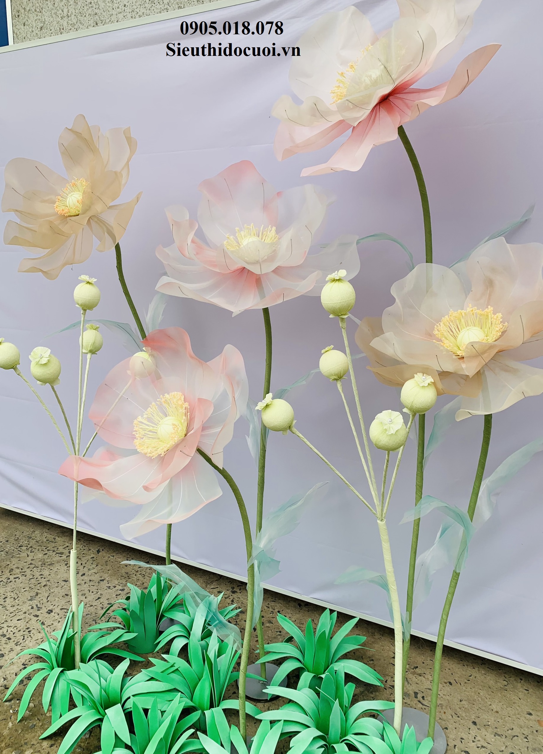 Hoa trang trí sân khấu, lối đi sân khấu Hoa trang trí sân khấu, lối đi sân khấu