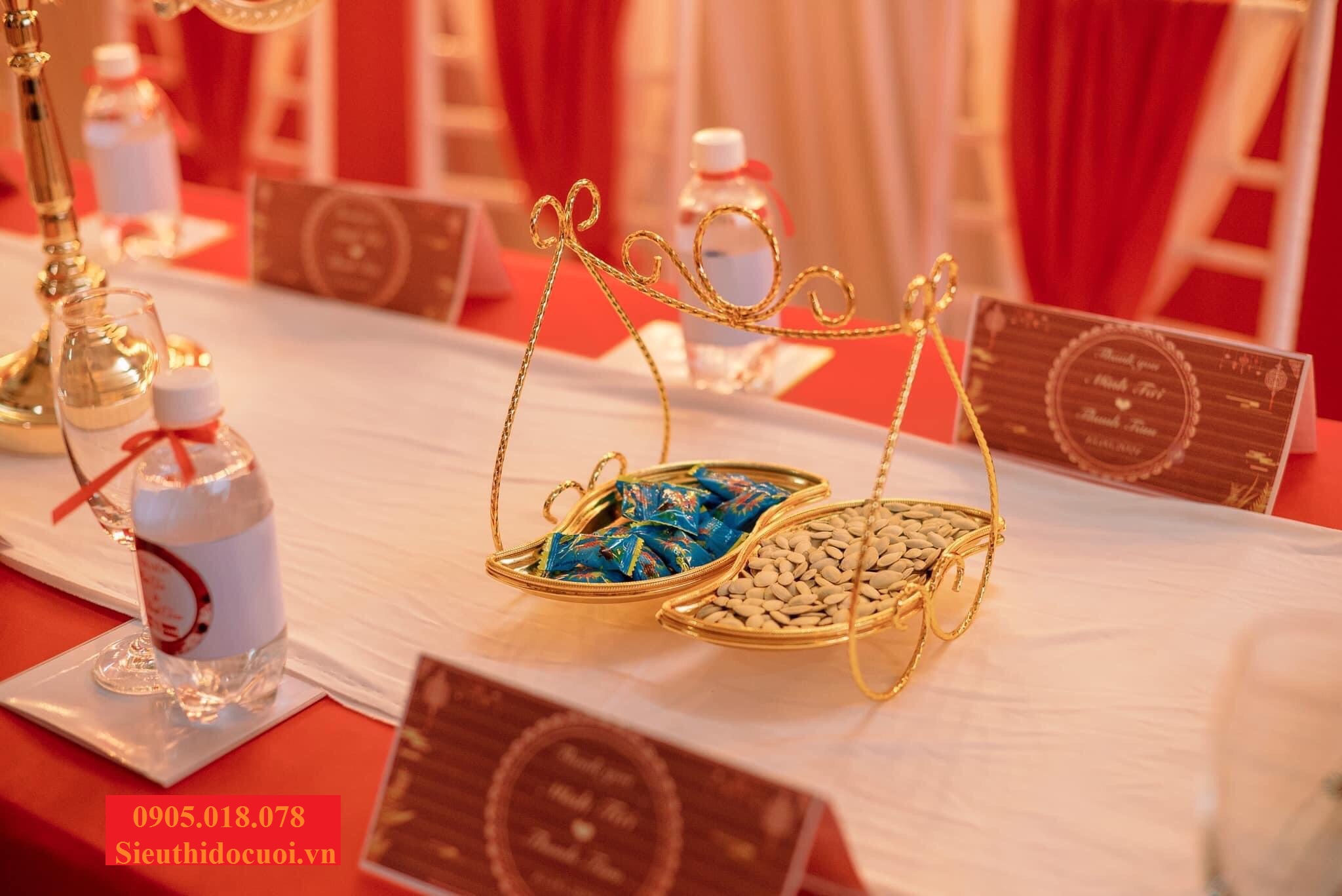 Khay bánh, kệ bánh, giá để bánh, chân bánh kem Khay bánh, kệ bánh, giá để bánh, chân bánh kem