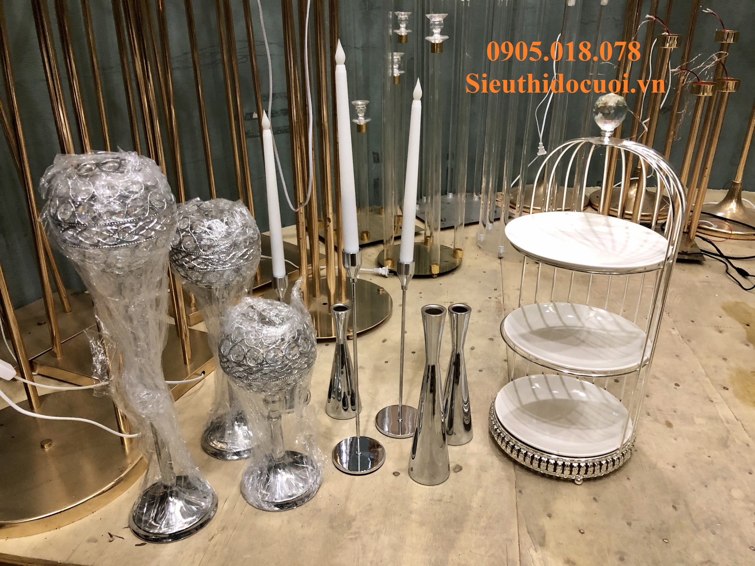 Khay bánh, kệ bánh, giá để bánh, chân bánh kem Khay bánh, kệ bánh, giá để bánh, chân bánh kem