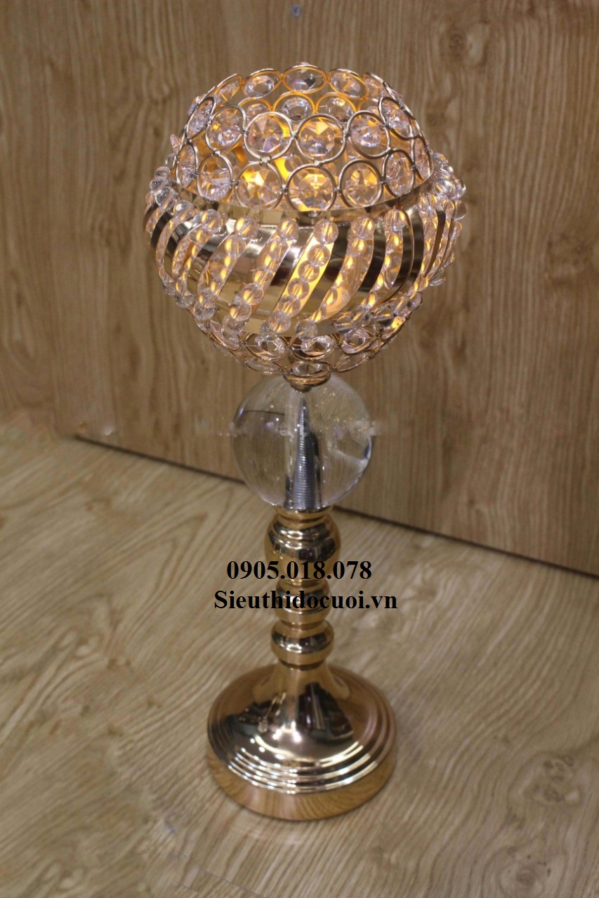 Trụ nến, chân nến Trụ nến, chân nến