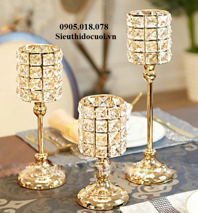 Trụ nến, chân nến Trụ nến, chân nến