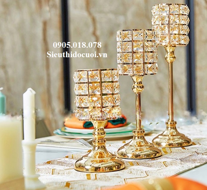 Trụ nến, chân nến Trụ nến, chân nến