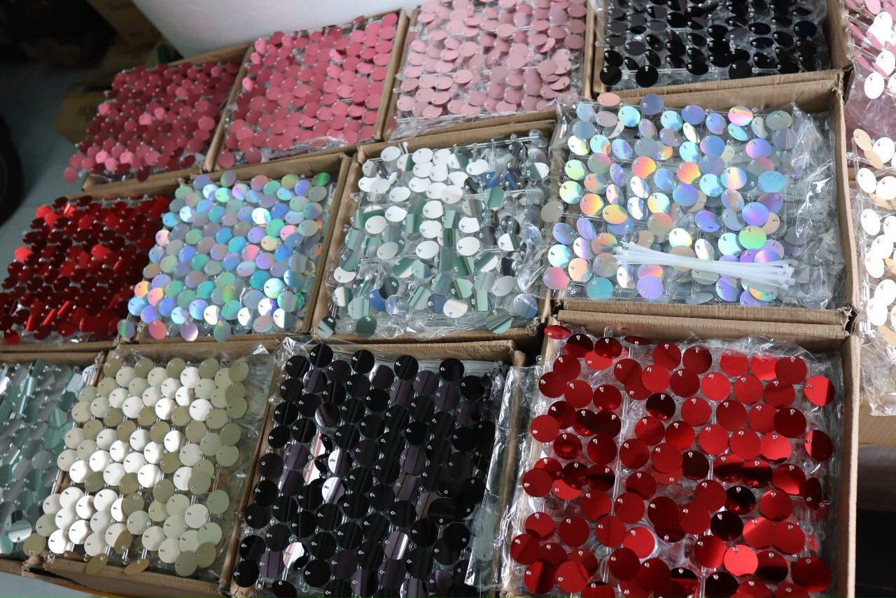 Sequin, kim sa, se quin Sequin, kim sa, se quin