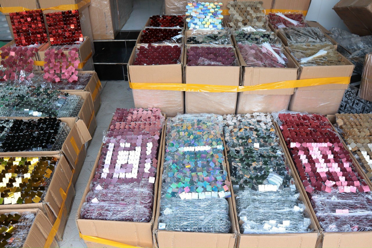 Sequin, kim sa, se quin Sequin, kim sa, se quin