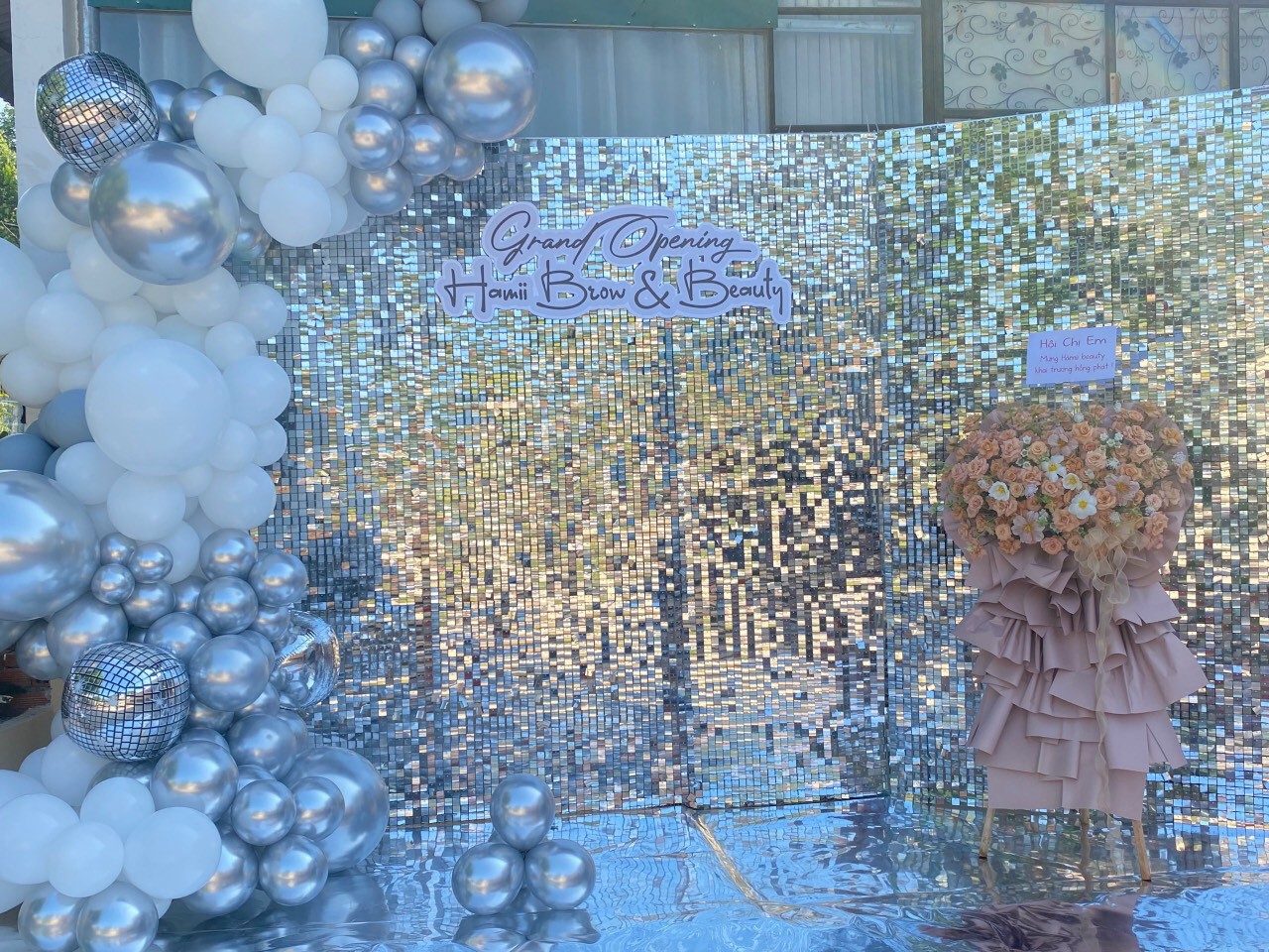 Sequin, kim sa, se quin Sequin, kim sa, se quin