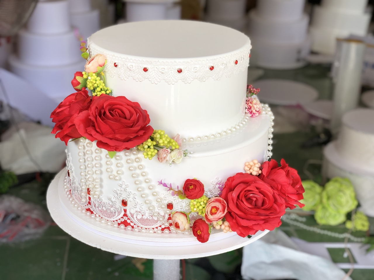 Bánh kem giả 2 tầng, Bánh kem mô hình 2 tầng