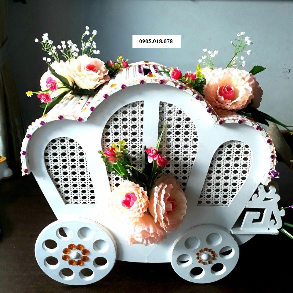 Thùng tiền đám cưới hình xe ngựa Thùng tiền đám cưới hình xe ngựa