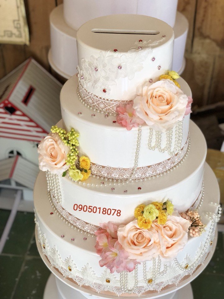 Bánh kem giả 4 tầng, Bánh kem mô hình 4 tầng Bánh kem giả 4 tầng, Bánh kem mô hình 4 tầng