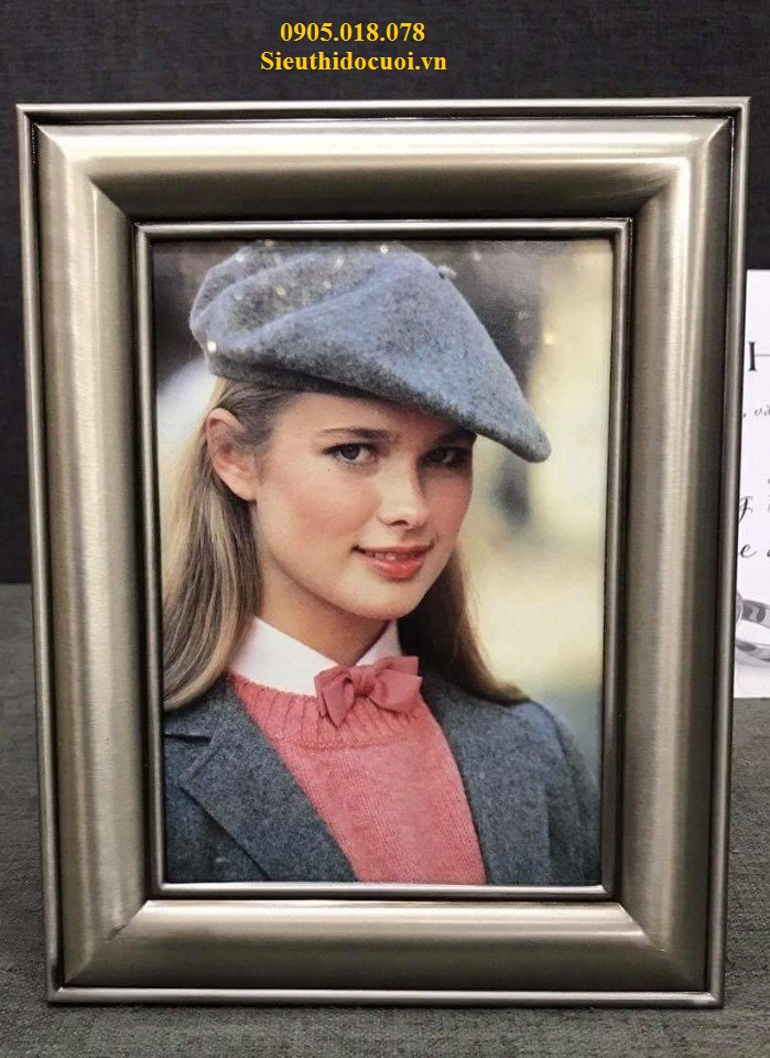 Khung hình, khung ảnh, giá kệ đỡ khung ảnh cưới Khung hình, khung ảnh, giá kệ đỡ khung ảnh cưới