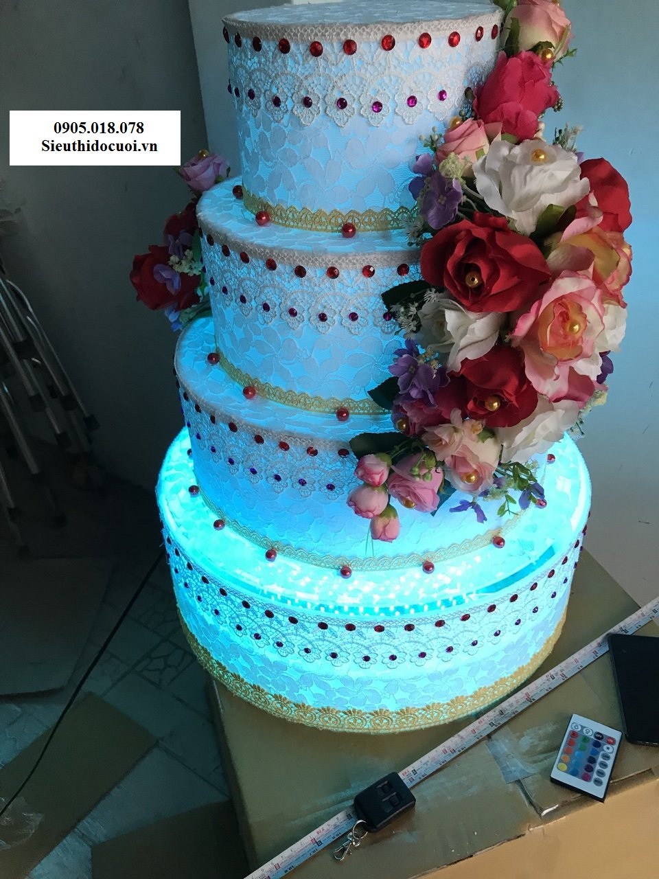Bánh kem giả 4 tầng, Bánh kem mô hình 4 tầng Bánh kem giả 4 tầng, Bánh kem mô hình 4 tầng