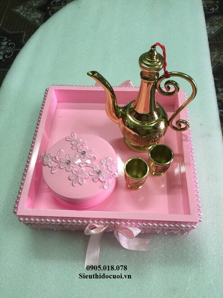 Mâm quả, khay, bình rượu và khăn Mâm quả, khay, bình rượu và khăn