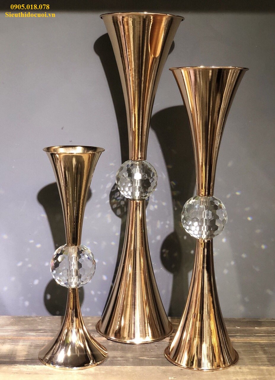 Trụ cắm hoa, đế cắm hoa đẹp, giá rẻ Trụ cắm hoa, đế cắm hoa đẹp, giá rẻ