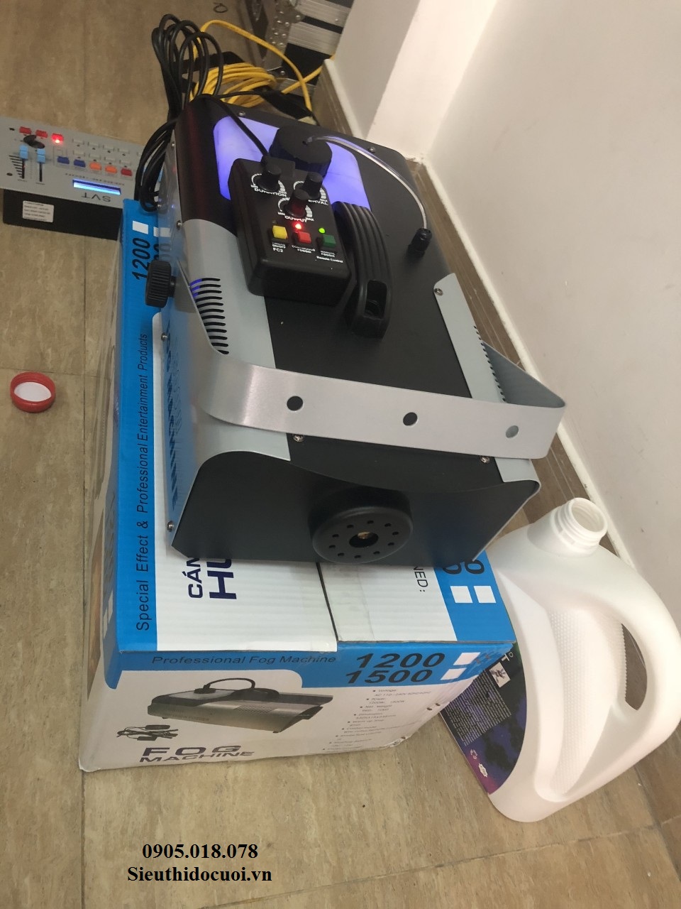 Máy tạo khói 1500w, Máy phun khói 1500w, nước tạo khói, nước phun khói Máy tạo khói 1500w, Máy phun khói 1500w, nước tạo khói, nước phun khói