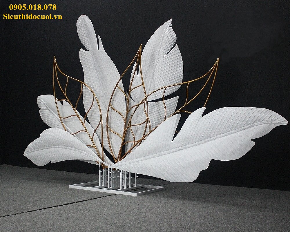 Hoa và lá trang trí sân khấu Hoa và lá trang trí sân khấu