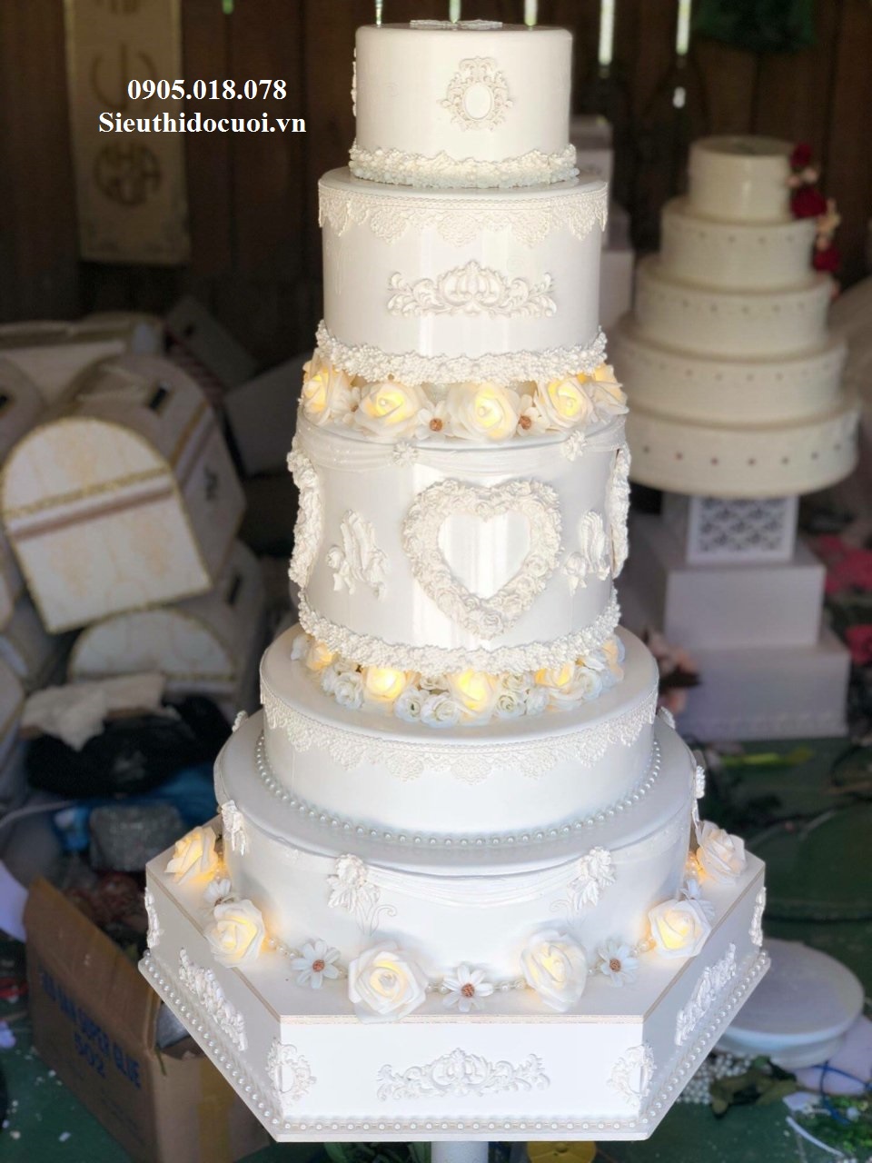 Bánh kem cao cấp Bánh kem cao cấp