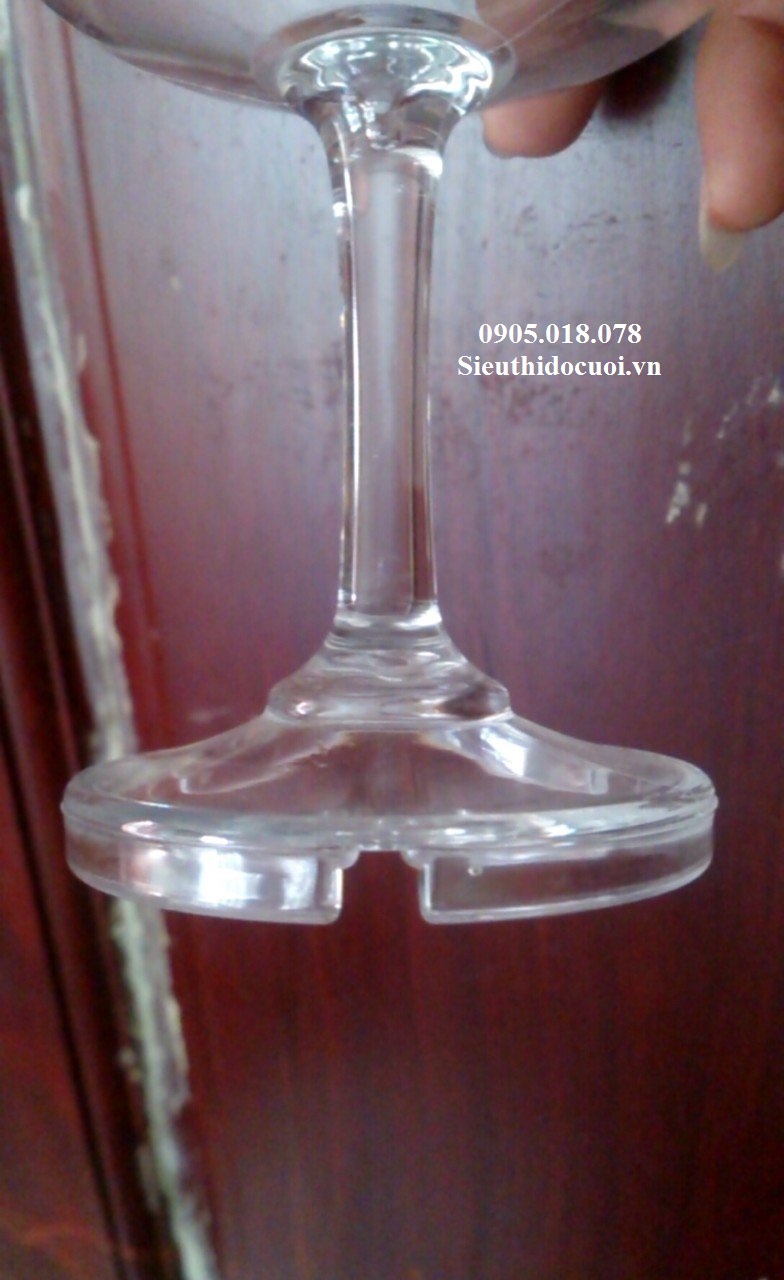 Ly rót rượu Ly rót rượu