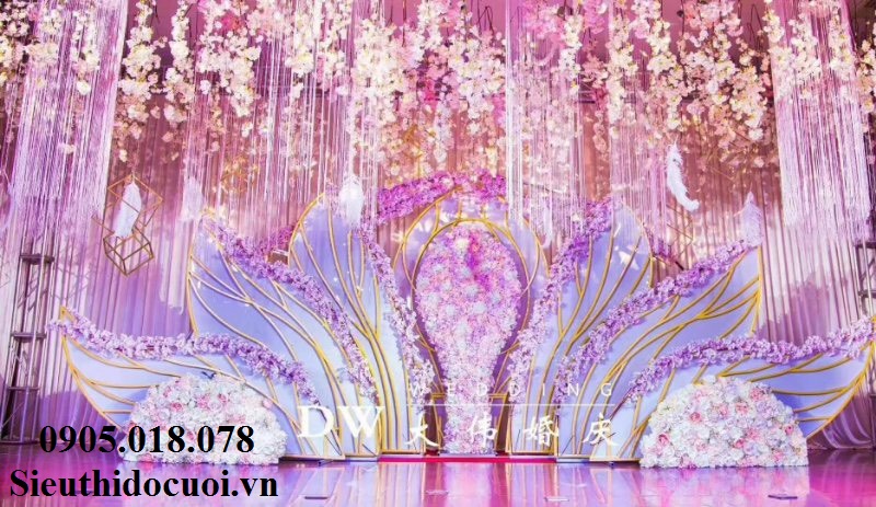 Sóng đèn trang trí lối đi sân khấu Sóng đèn trang trí lối đi sân khấu