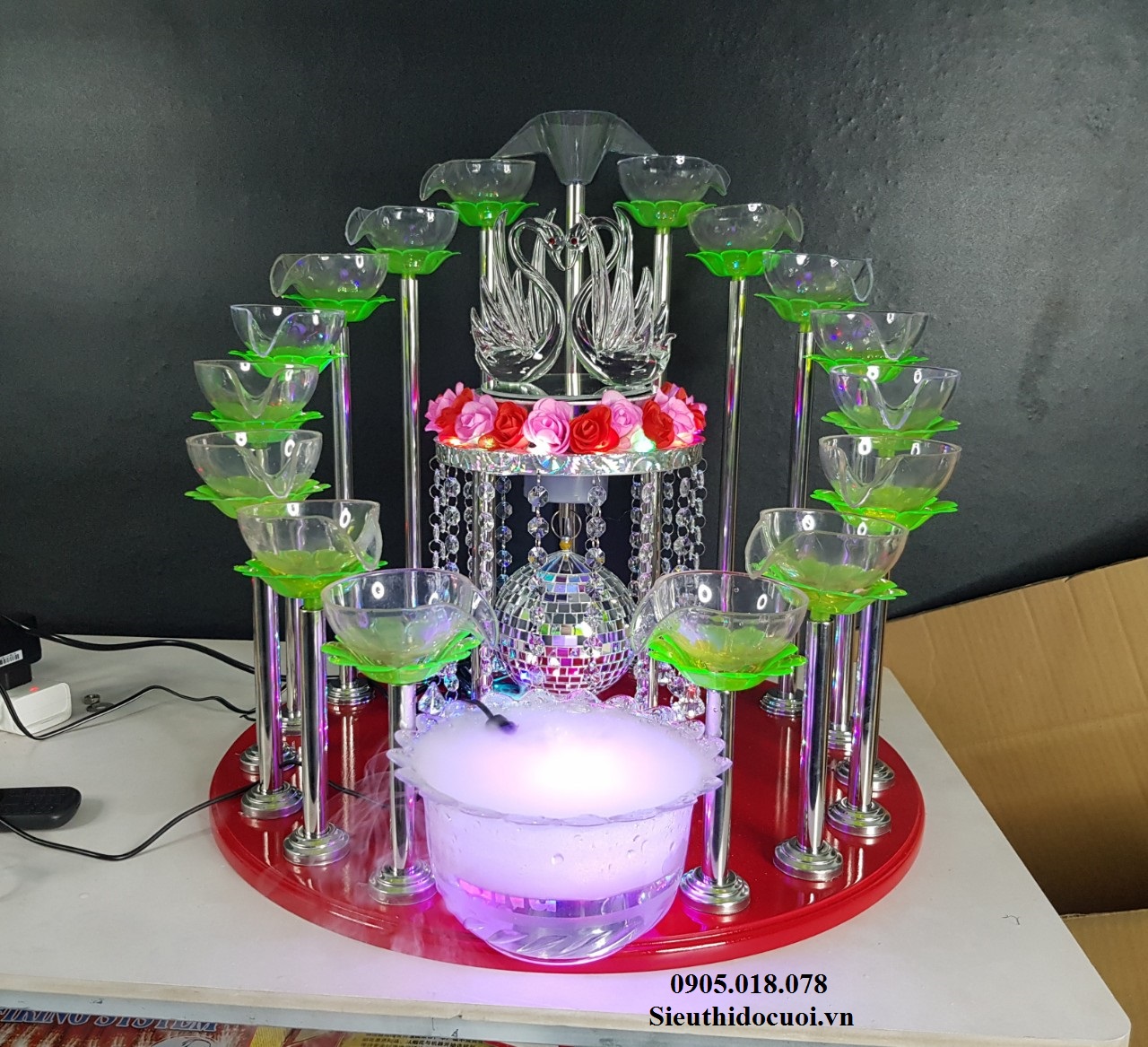 Tháp ly đám cưới Tháp ly đám cưới