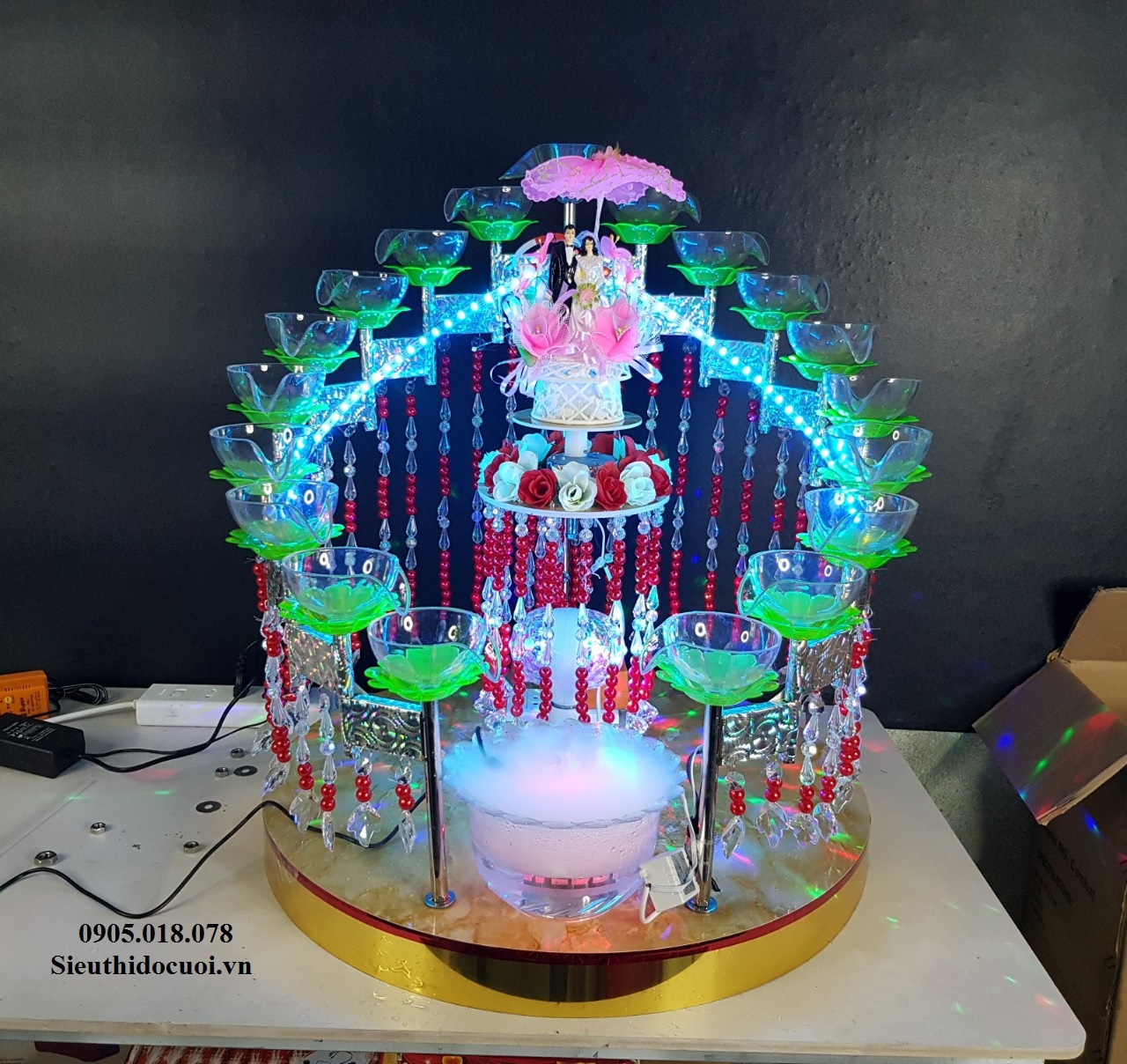 Tháp ly đám cưới Tháp ly đám cưới