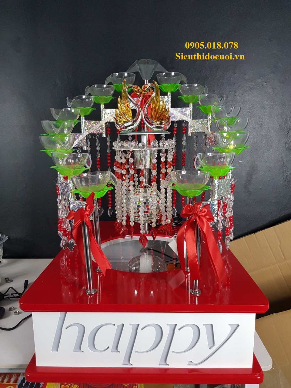 Tháp ly đám cưới Tháp ly đám cưới