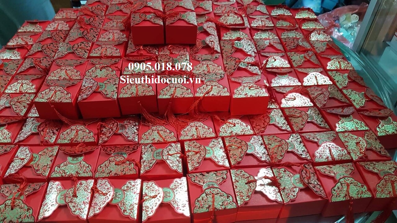 Hộp bánh cưới Hộp bánh cưới