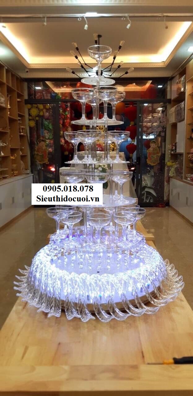 Tháp ly xếp tầng Tháp ly xếp tầng