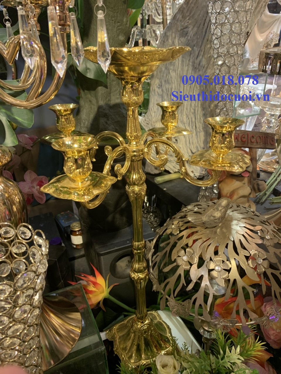 Chân nến kim loại giá rẻ Chân nến kim loại giá rẻ