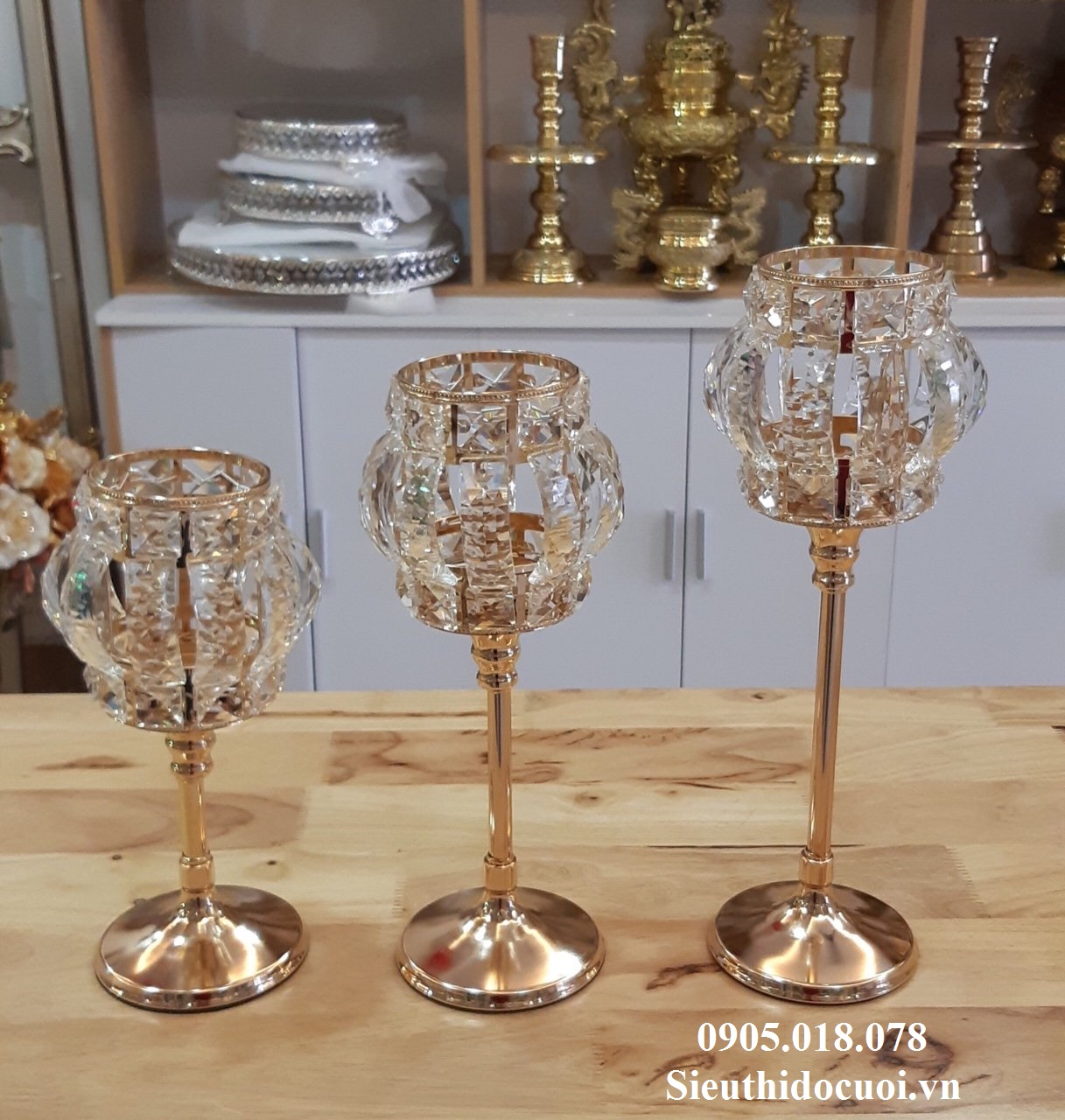 Chân nến kim loại giá rẻ Chân nến kim loại giá rẻ