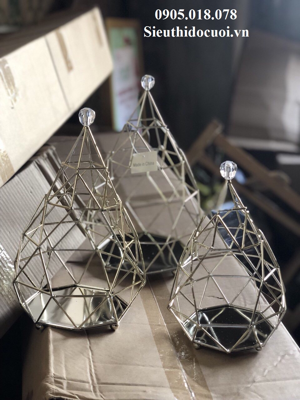 Chân nến kim loại giá rẻ Chân nến kim loại giá rẻ