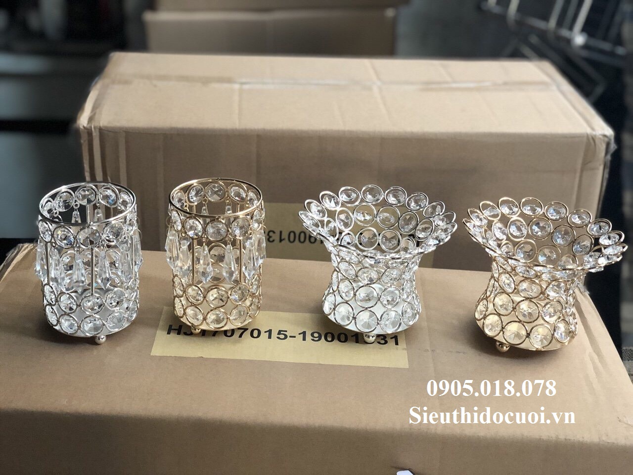 Chân nến kim loại giá rẻ Chân nến kim loại giá rẻ