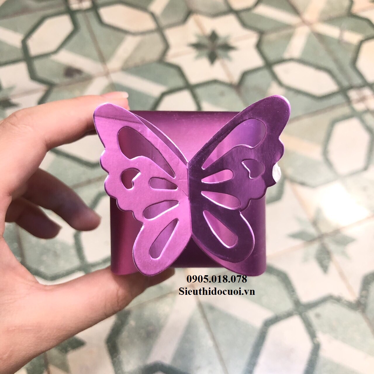 Hộp bánh cưới Hộp bánh cưới