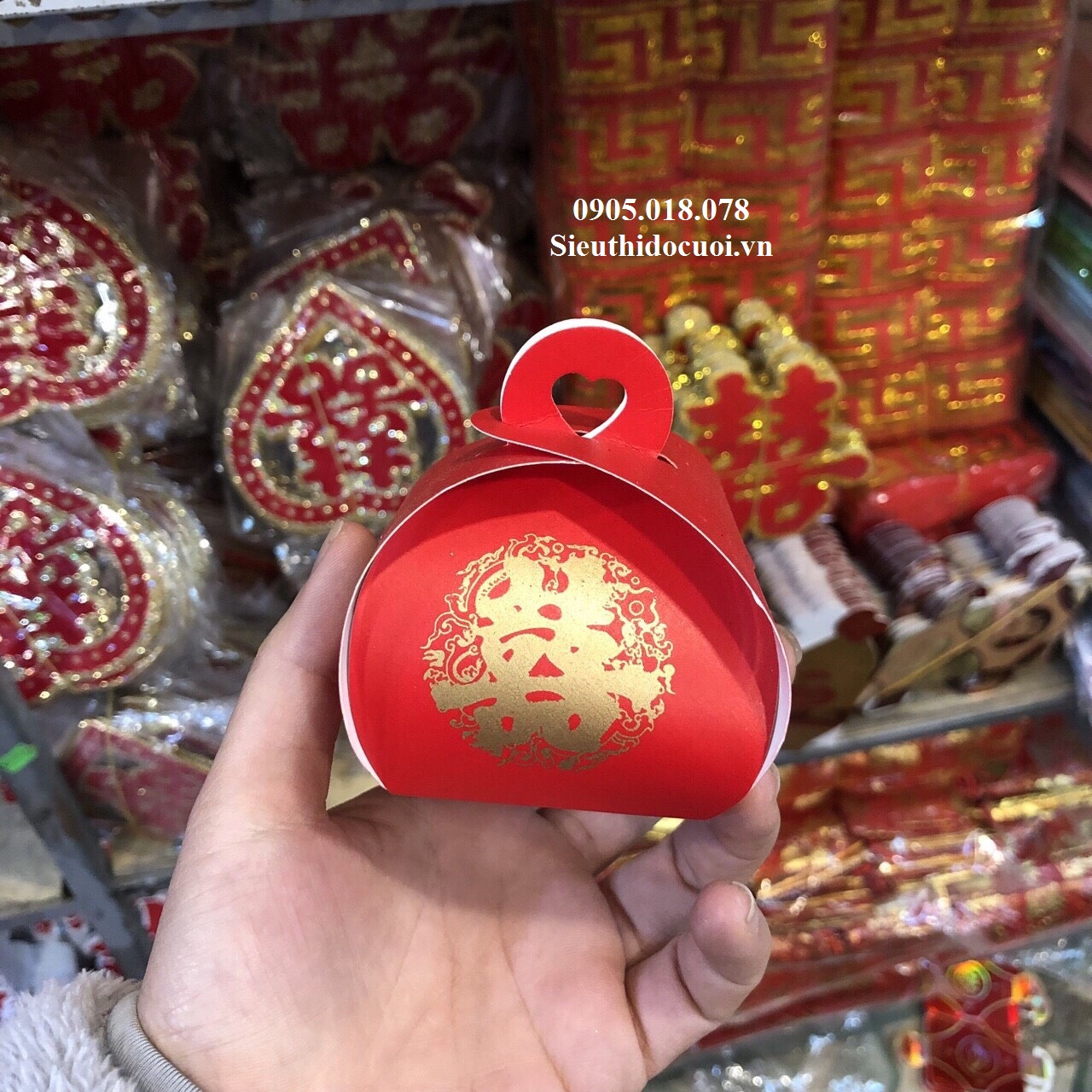 Hộp bánh cưới Hộp bánh cưới